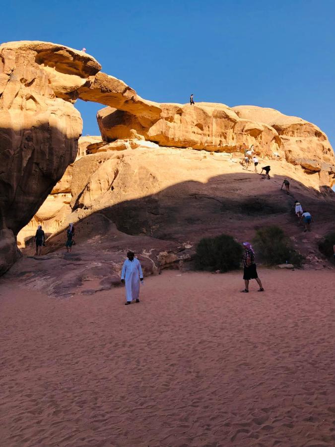Flowers Rum Camp Wadi Rum Extérieur photo